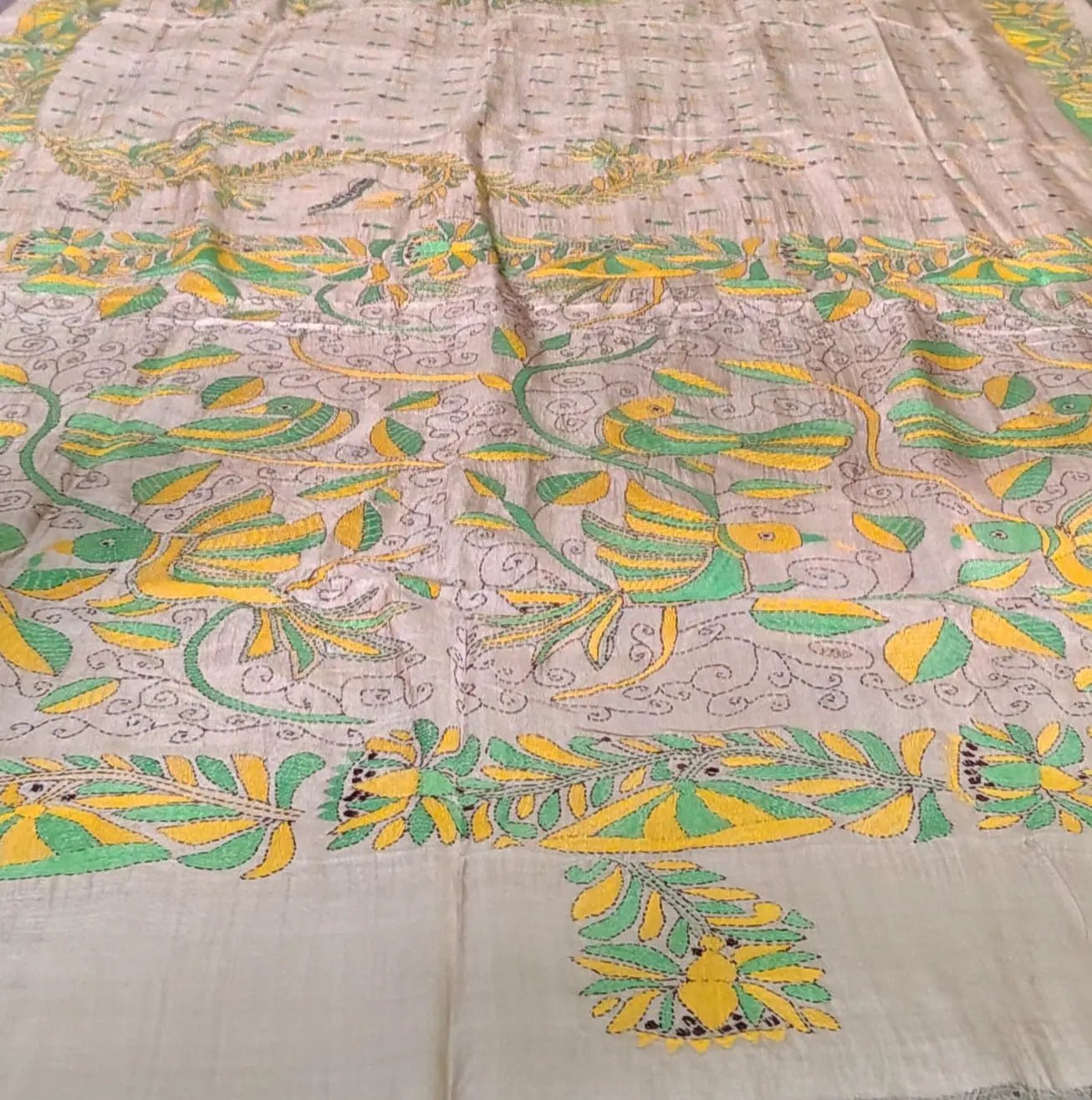 White & Green Gachi Tussar Handcrafted Saree - Kantha.store