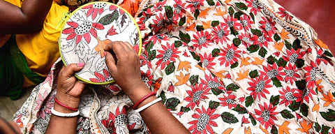 How-to-Identify-Original-Kantha-Stitch-Saree-vs-Machine-Made-A-Buyer-s-Guide-2025 Kantha.store